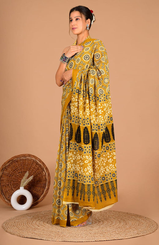 Pure Cotton Mulmul Circular Floral Block Print Saree image 2