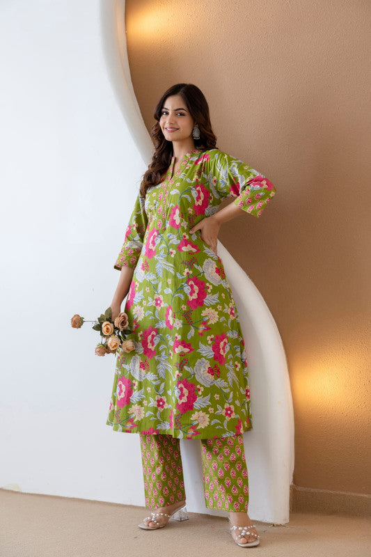 Elegant Jaipuri Printed Cotton Top Bottom Set with Floral Design image 2