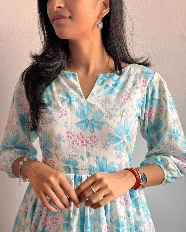 White & Blue Floral Tiered Midi Cotton Dress with Short Sleeves image 3