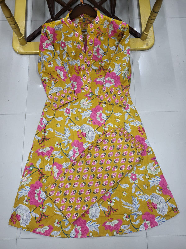 Elegant Jaipuri Printed Cotton Top Bottom Set with Floral Design image 12