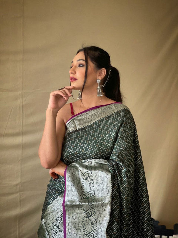 Khicha Checks Woven Silk Saree with Kanchipuram Border image 5