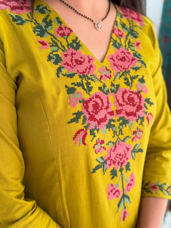 Pure Cotton Embroidered Cord Set with Pockets image 10