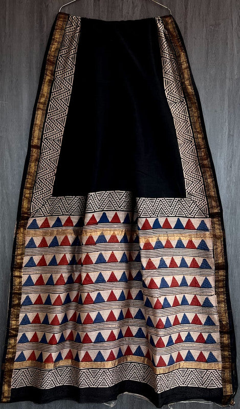 Maheshwari Silk Saree with Geometric Triangle Print image 2
